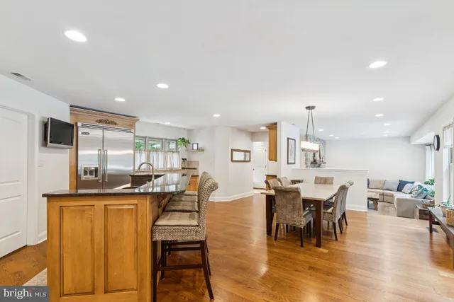 $674,900 | 50 Ridgeview Avenue, Berlin, NJ 08009