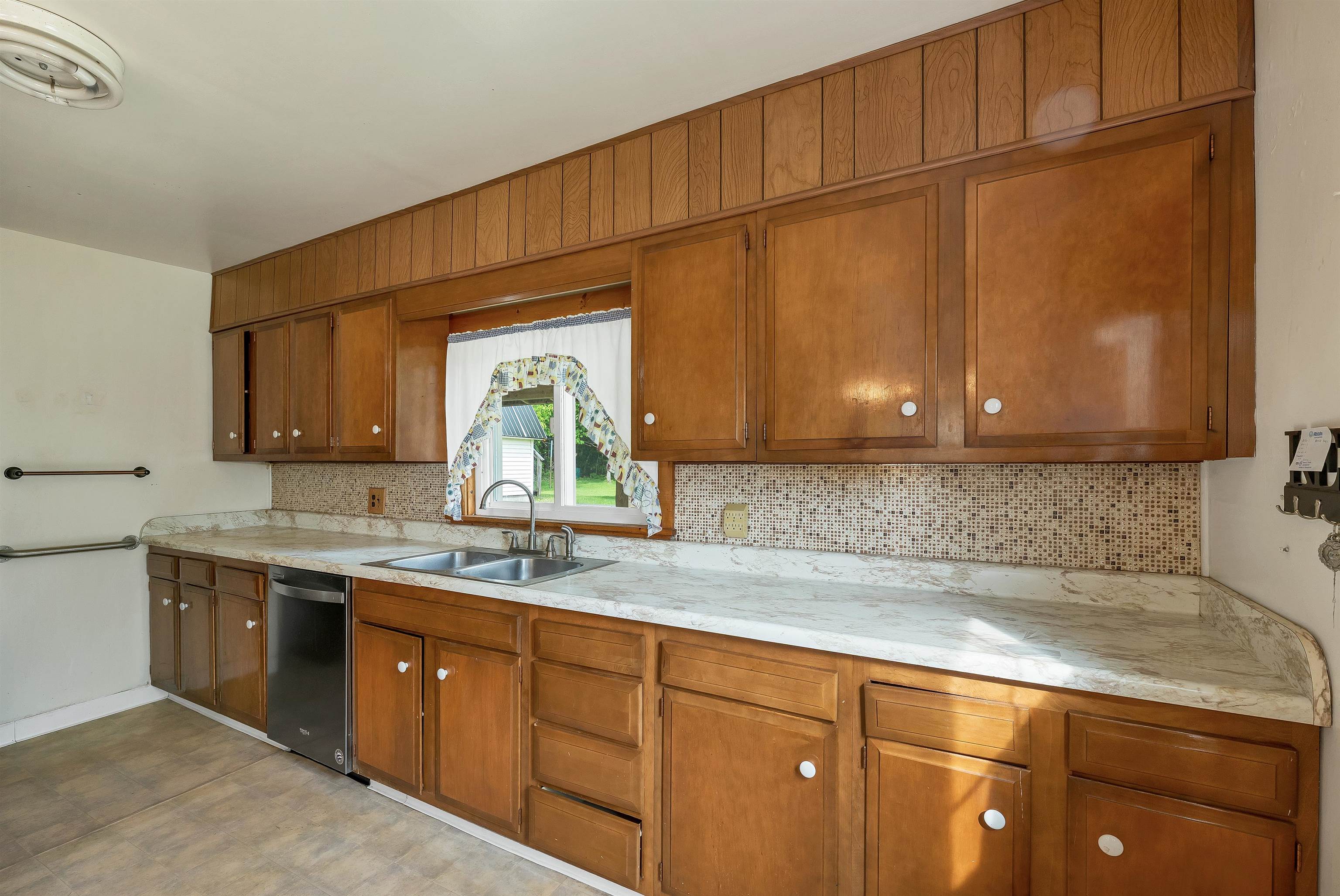 88 High Street Warren, NH 03279 - Photo 6 of 47