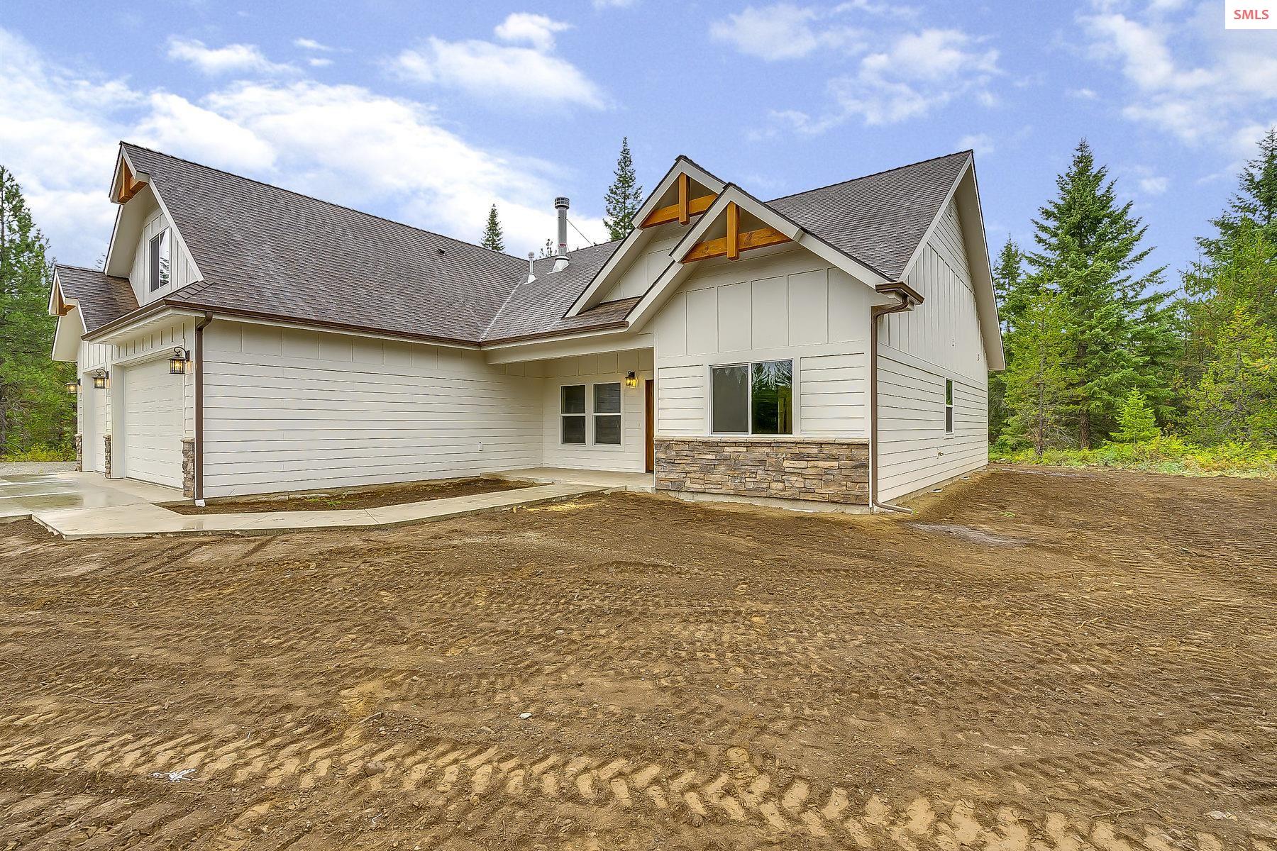 L1-b8 North Eclipse Road Rathdrum, ID 83858 - Photo 4 of 33