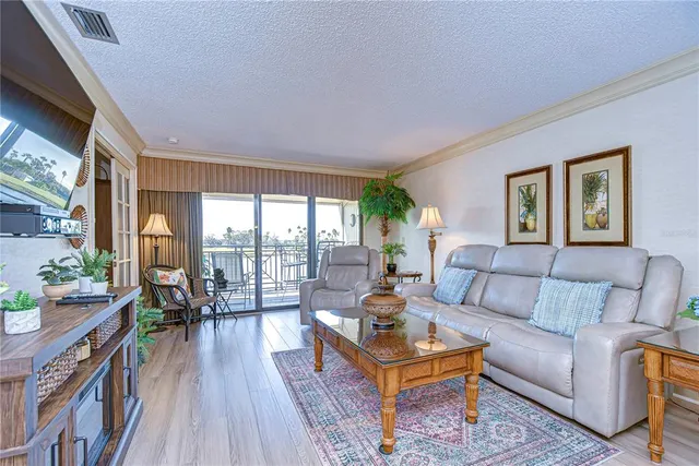 $288,500 | 29230 Bay Hollow Drive, Unit 3274, Wesley Chapel, FL 33543
