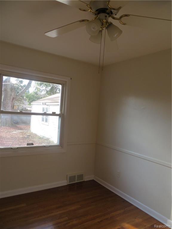9311 Merriman Road Livonia, MI 48150 - Photo 13 of 14