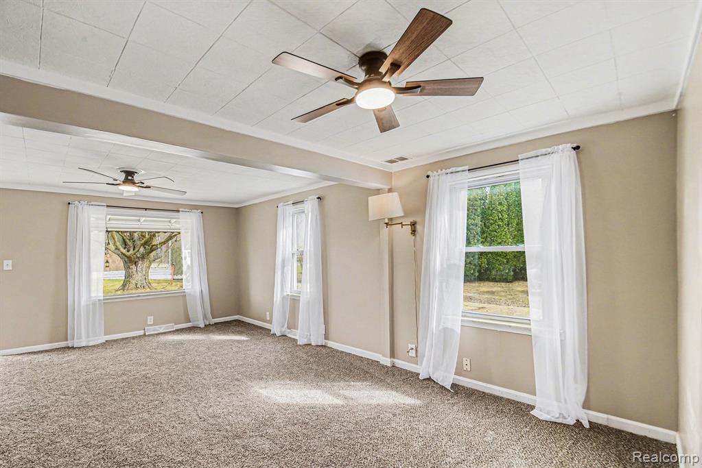 5330 East Vienna Road Clio, MI 48420 - Photo 16 of 27