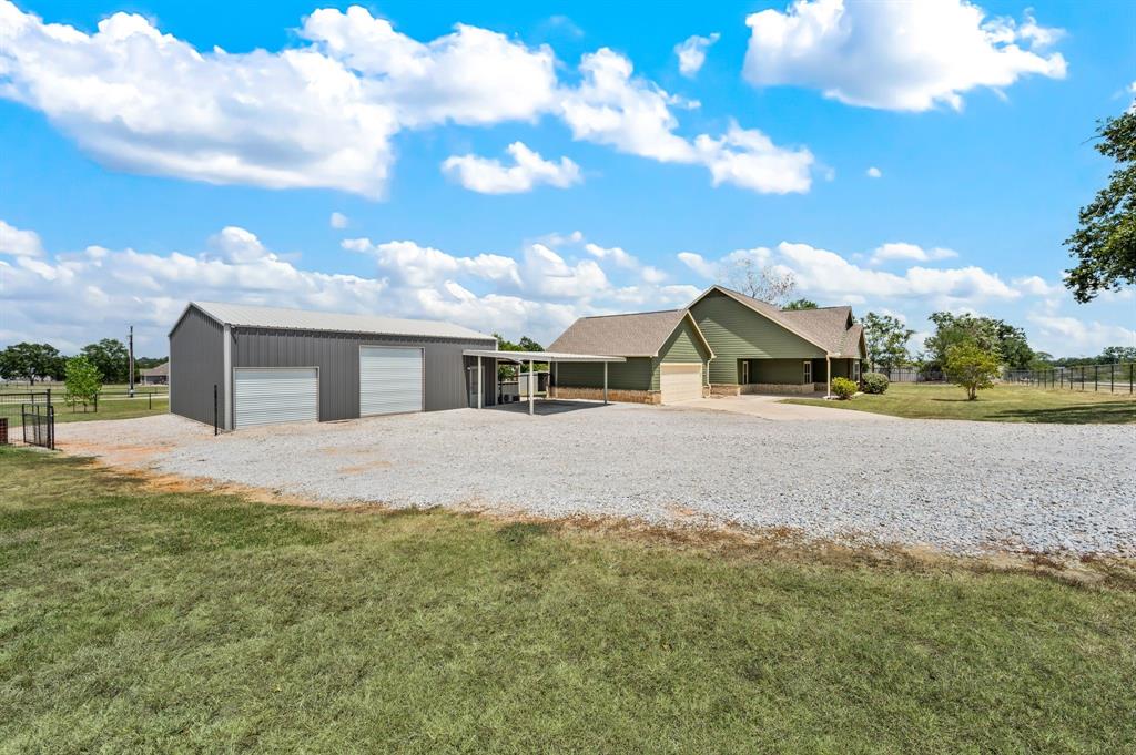 590 Peel Road Springtown, TX 76082 - Photo 2 of 36 Gallery Image 2