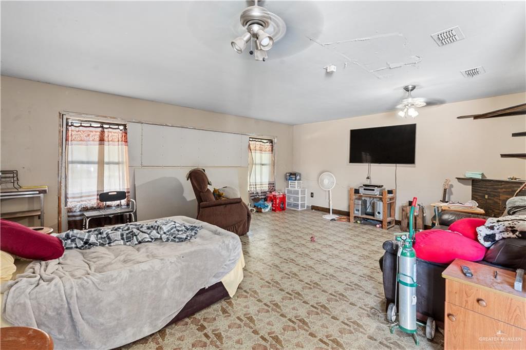 1614 Grovewood Road Mission, TX 78573 - Photo 15 of 19