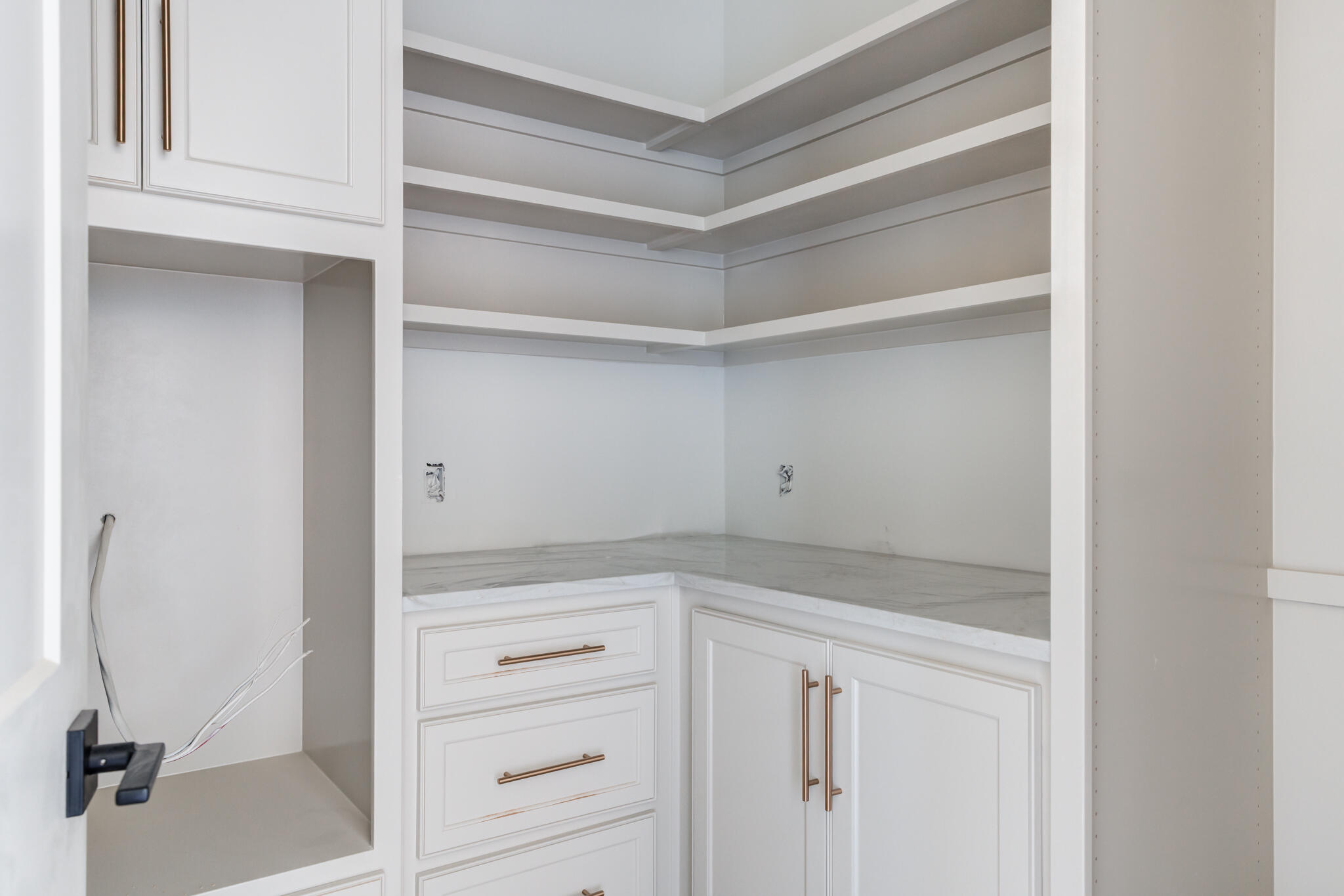 6309 Foster Road Ropesville, TX 79358 - Photo 12 of 38 a view of cabinets