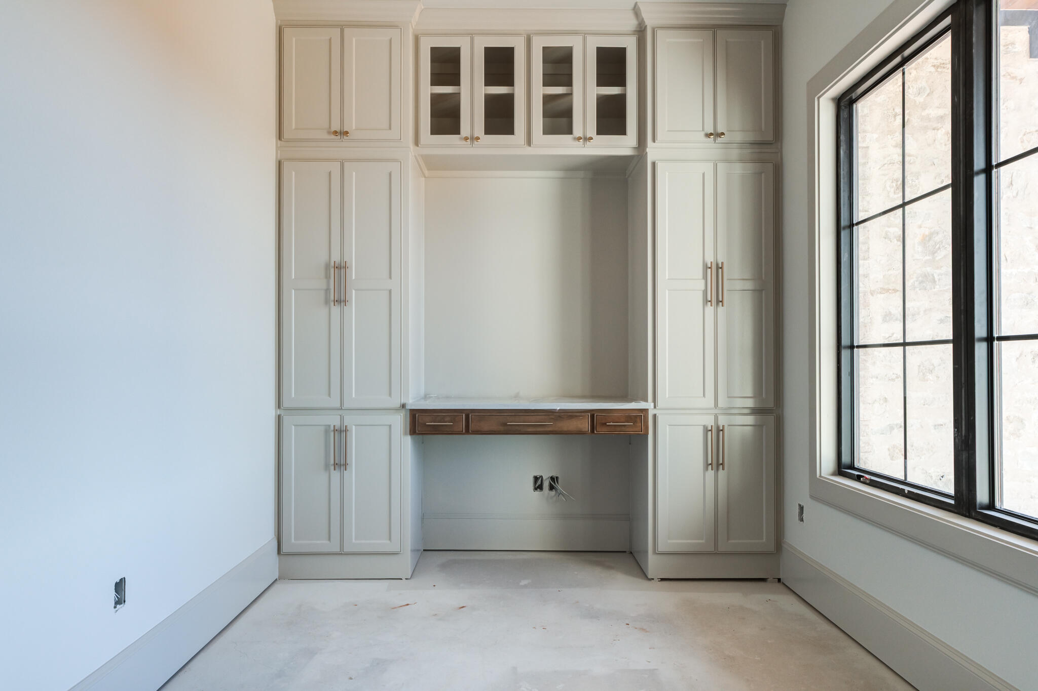 6309 Foster Road Ropesville, TX 79358 - Photo 25 of 38 a view of an empty room with a window