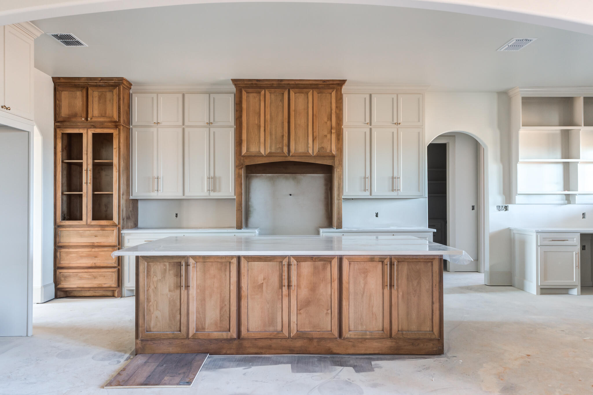 6309 Foster Road Ropesville, TX 79358 - Photo 7 of 38 a kitchen with a cabinets and window