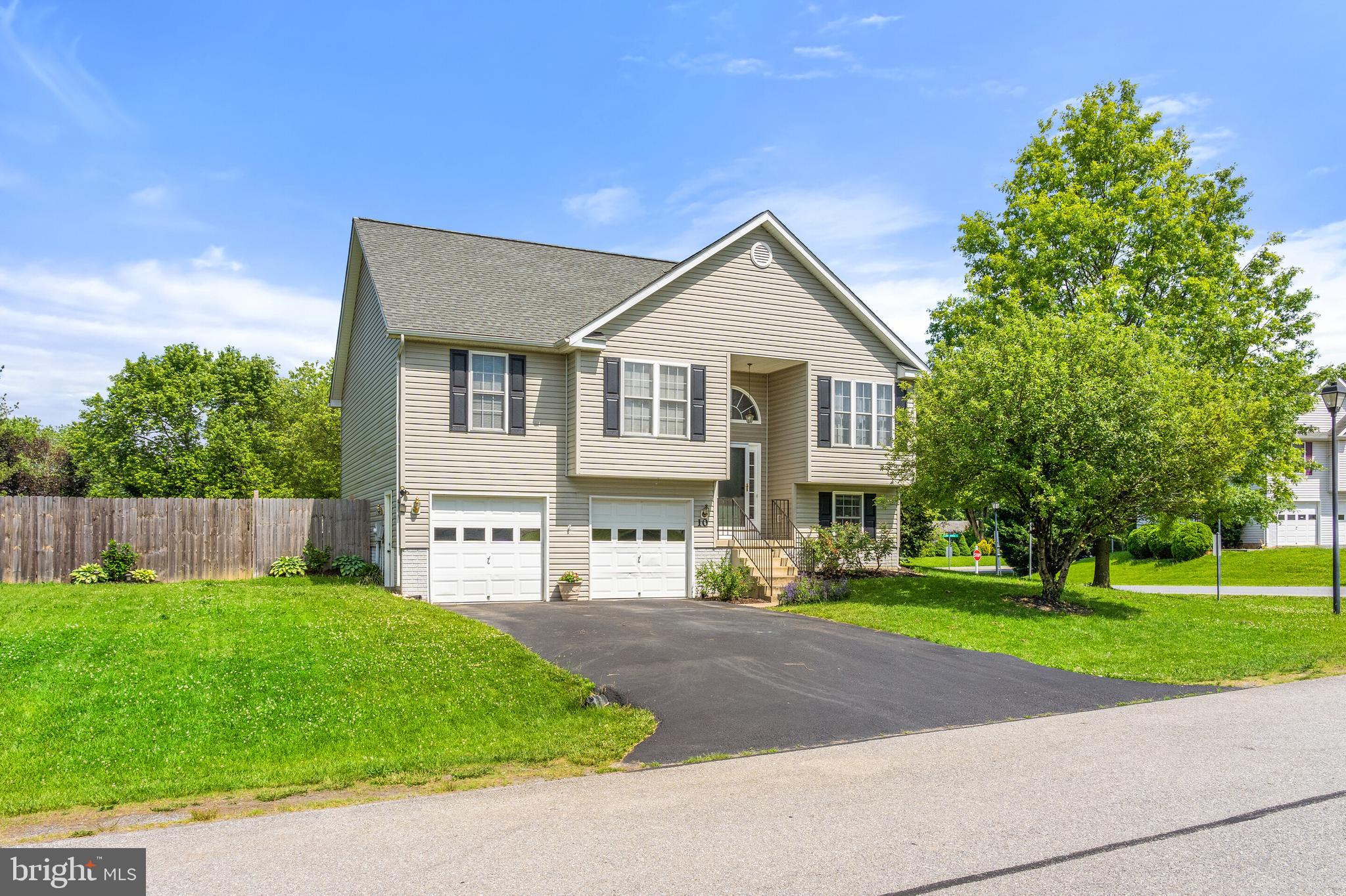 10 McGregor Drive Ranson, WV 25438 - Photo 1 of 49 Gallery Image 1