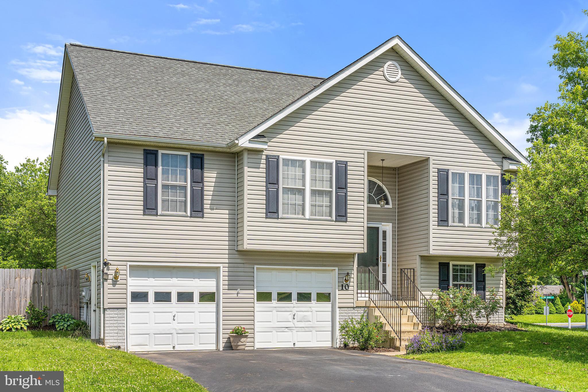 10 McGregor Drive Ranson, WV 25438 - Photo 3 of 49 Gallery Image 3