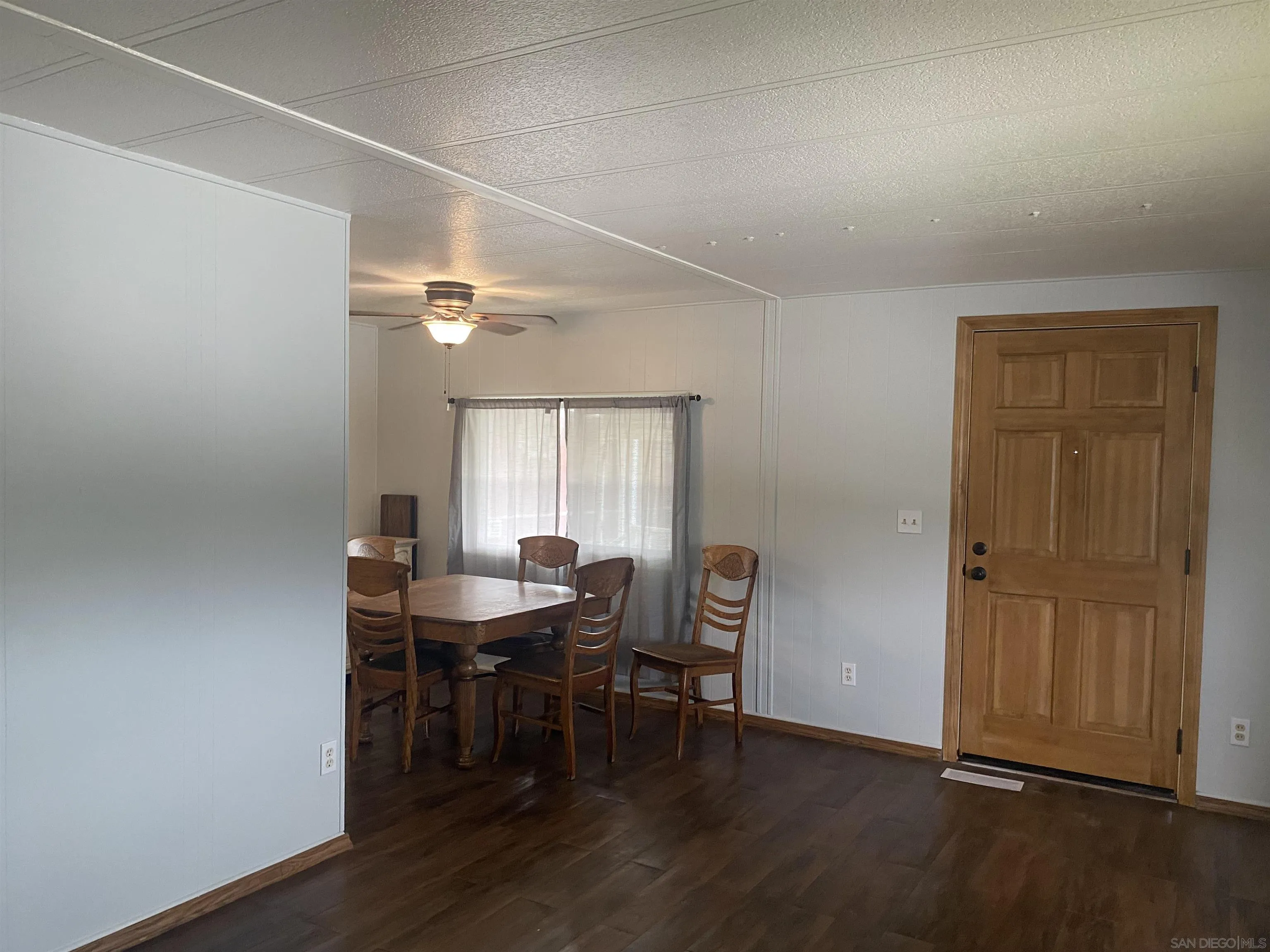 14291 Rios Canyon Road, Unit 46 El Cajon, CA 92021 - Photo 9 of 31 Gallery Image 9