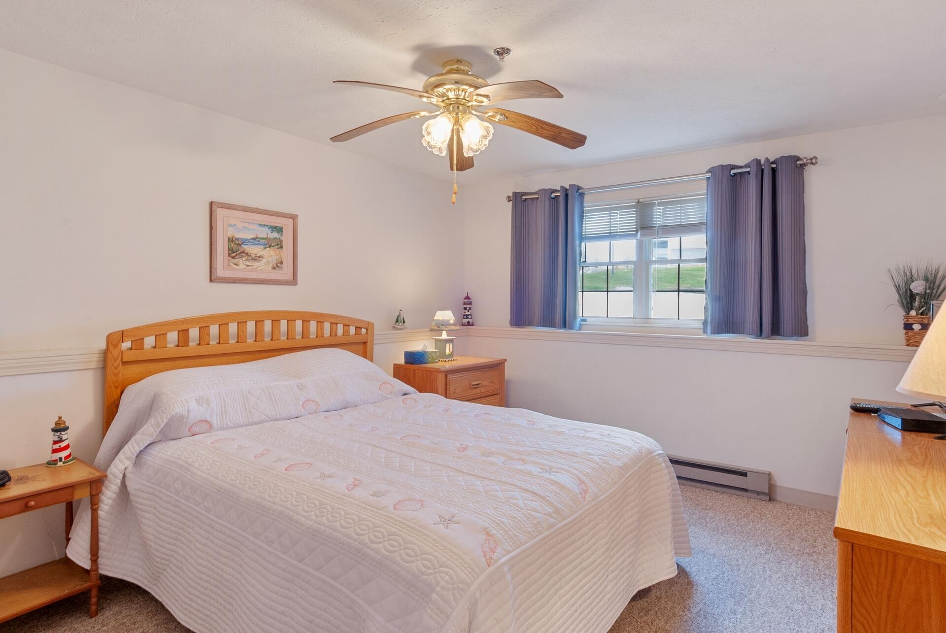 1801 Post Road, Unit 144 Wells, ME 04090 - Photo 10 of 15 Large Bedroom