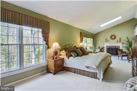 Bedroom (Master)