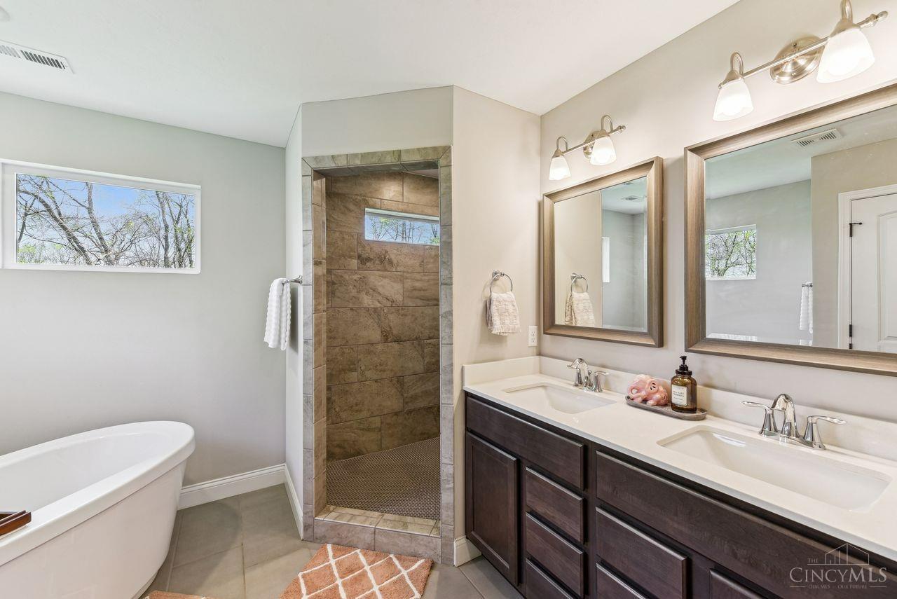 2187 Hamilton Road Lebanon, OH 45036 - Photo 31 of 52 Gallery Image 31