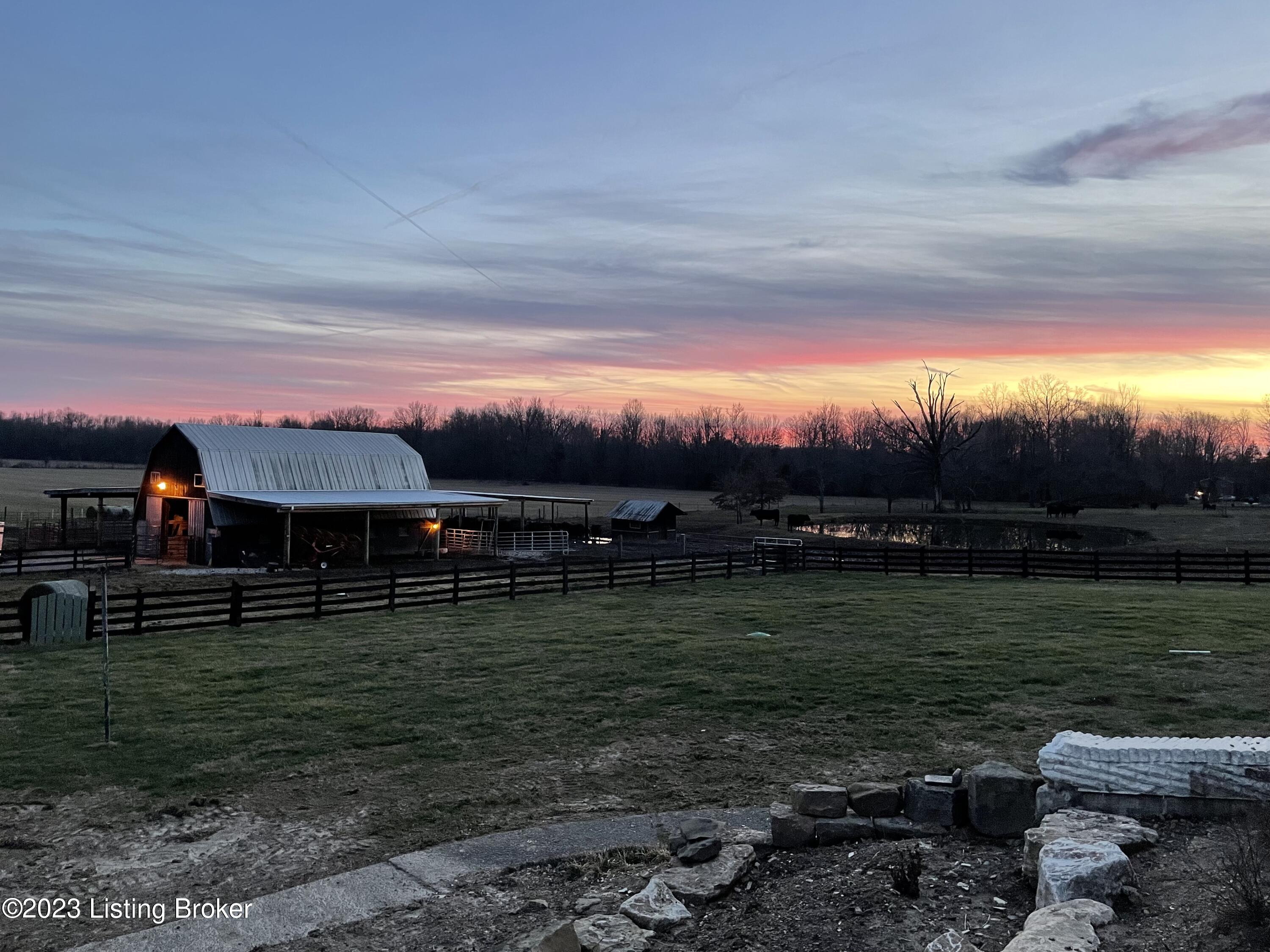 2075 Belmont Road Lebanon Junction, KY 40150 - Photo 12 of 132 IMG_0573-preview