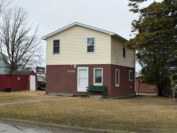 $92,900 | 1702 1st Avenue, International Falls, MN 56649