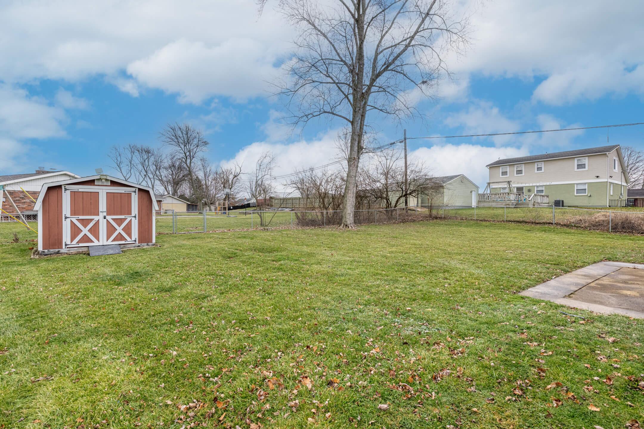 958 Torrence Drive Springfield, OH 45503 - Photo 31 of 35 958 Torrence-31