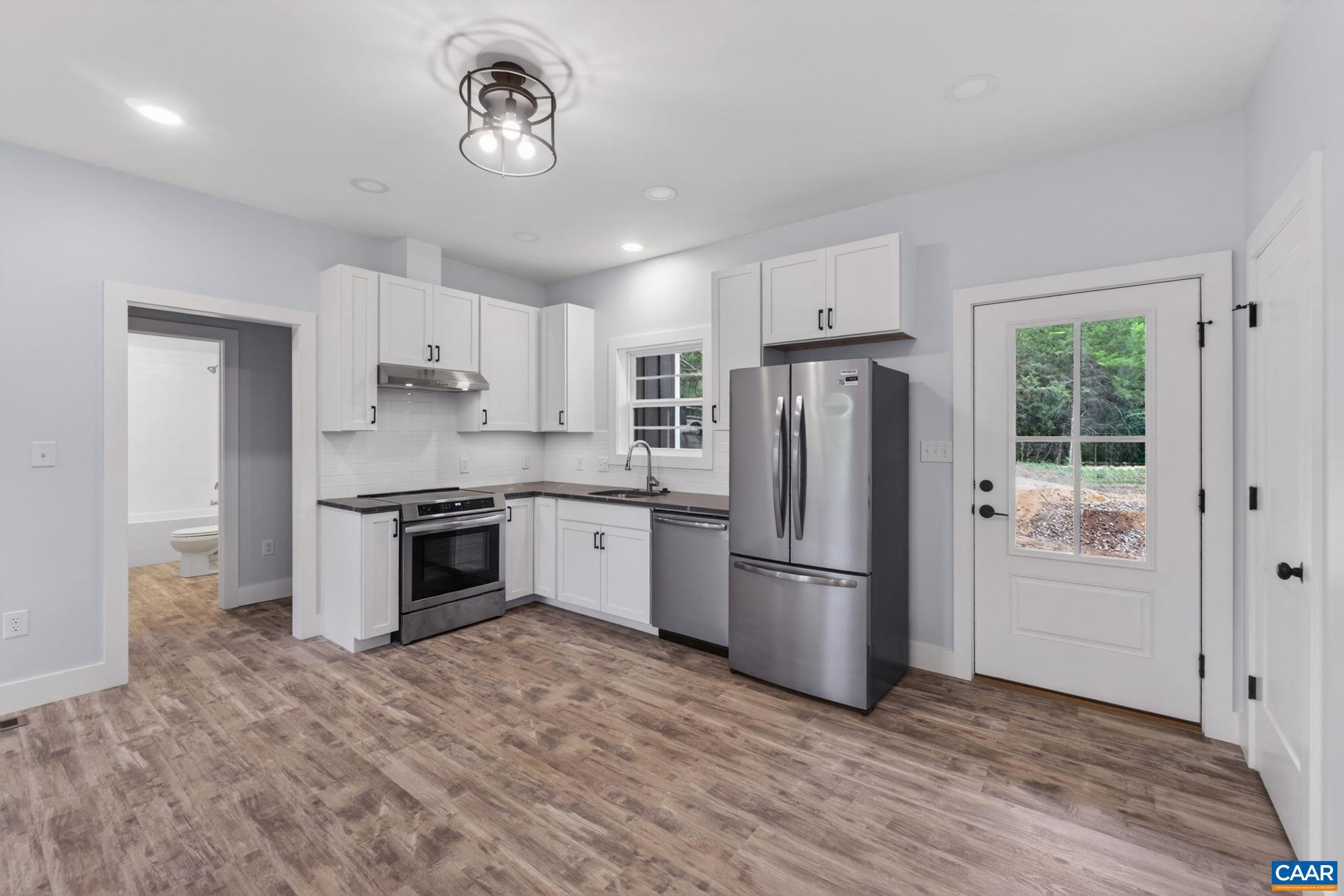 224 Turkey Ridge Road Charlottesville, VA 22903 - Photo 3 of 23