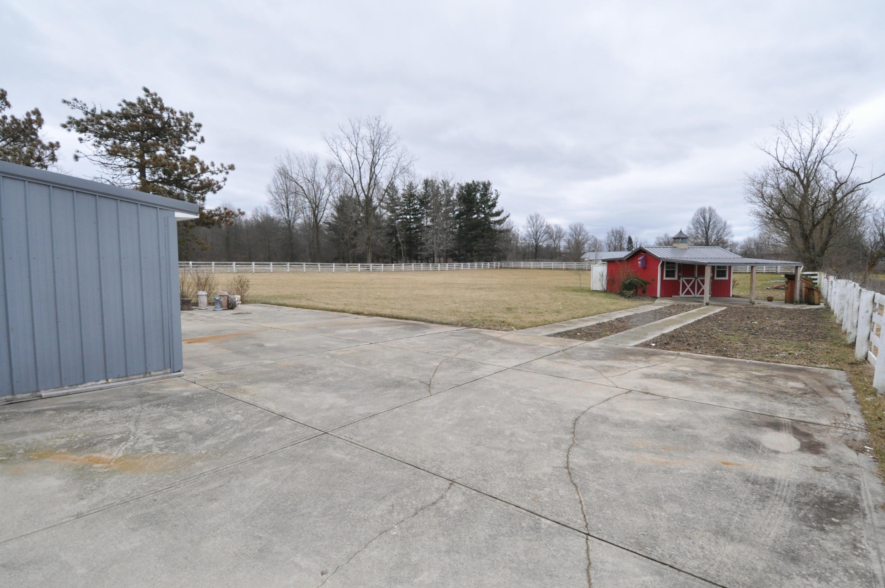 12772 Hatch Road Westerville, OH 43082 - Photo 9 of 42 Gallery Image 9