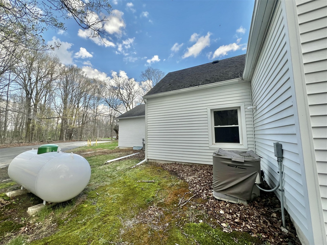 8768 Jerome Road North Jerome, MI 49249 - Photo 11 of 60