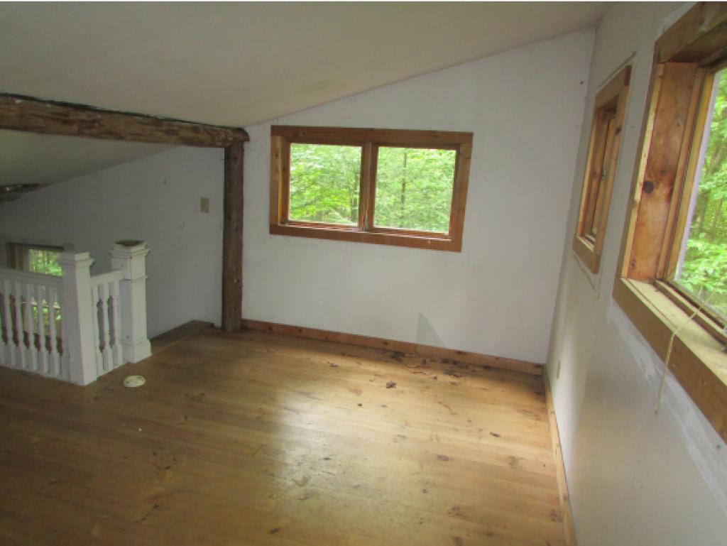 383 Centerbar Road Barton, VT 05875 - Photo 8 of 12