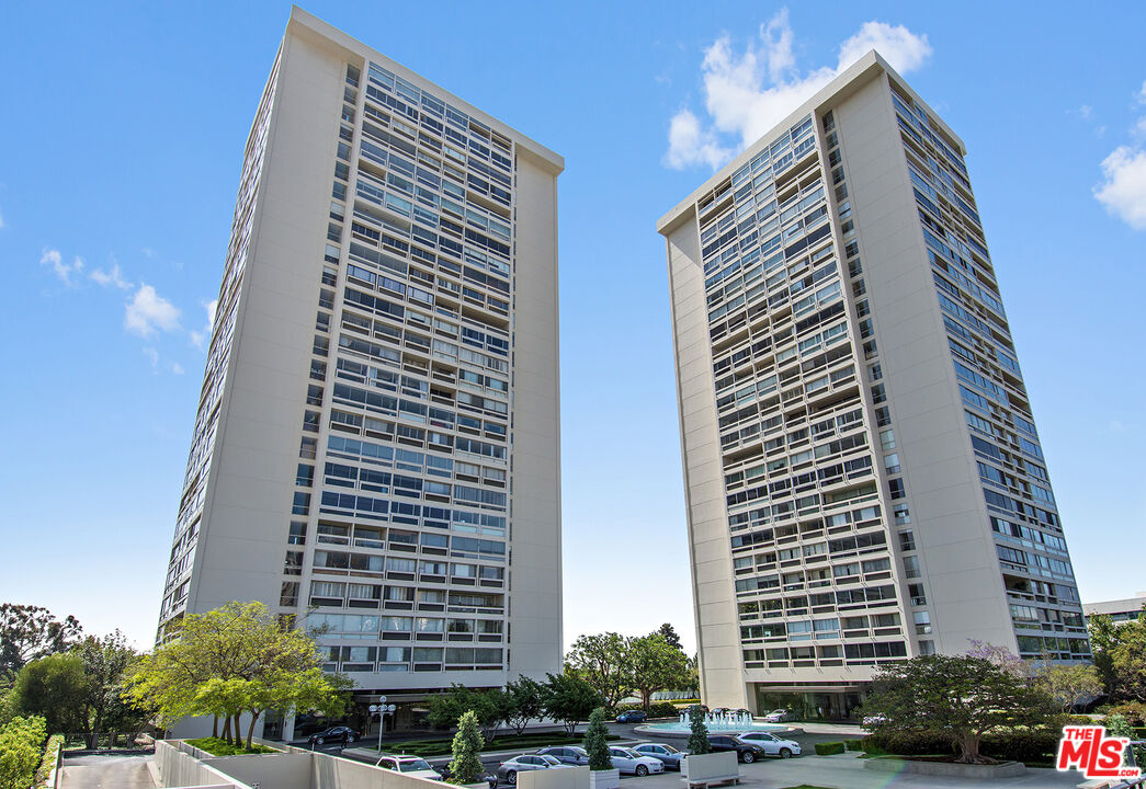 a front view of a building