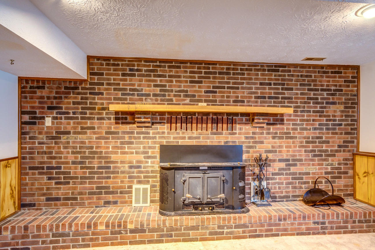 890 Richmond Road North Berea, KY 40403 - Photo 36 of 89 815