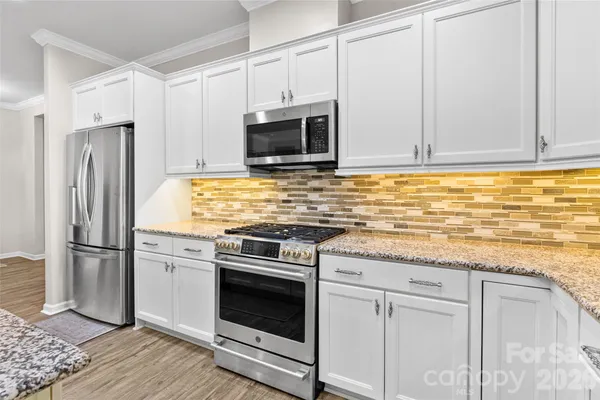 $525,000 | 4803 Looking Glass Trail, Denver, NC 28037