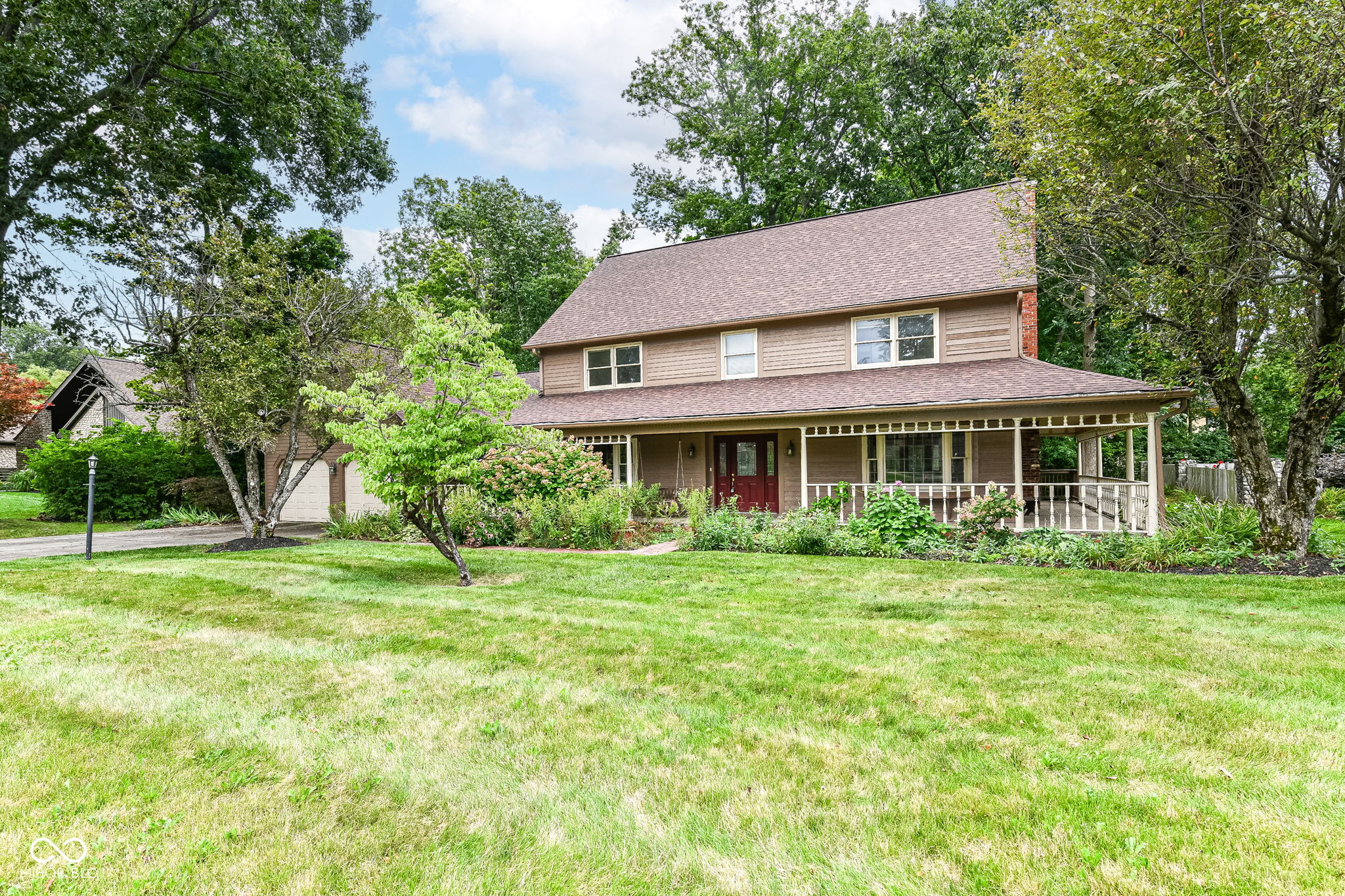 9111 Sand Key Lane Indianapolis, IN 46256 - Photo 2 of 38