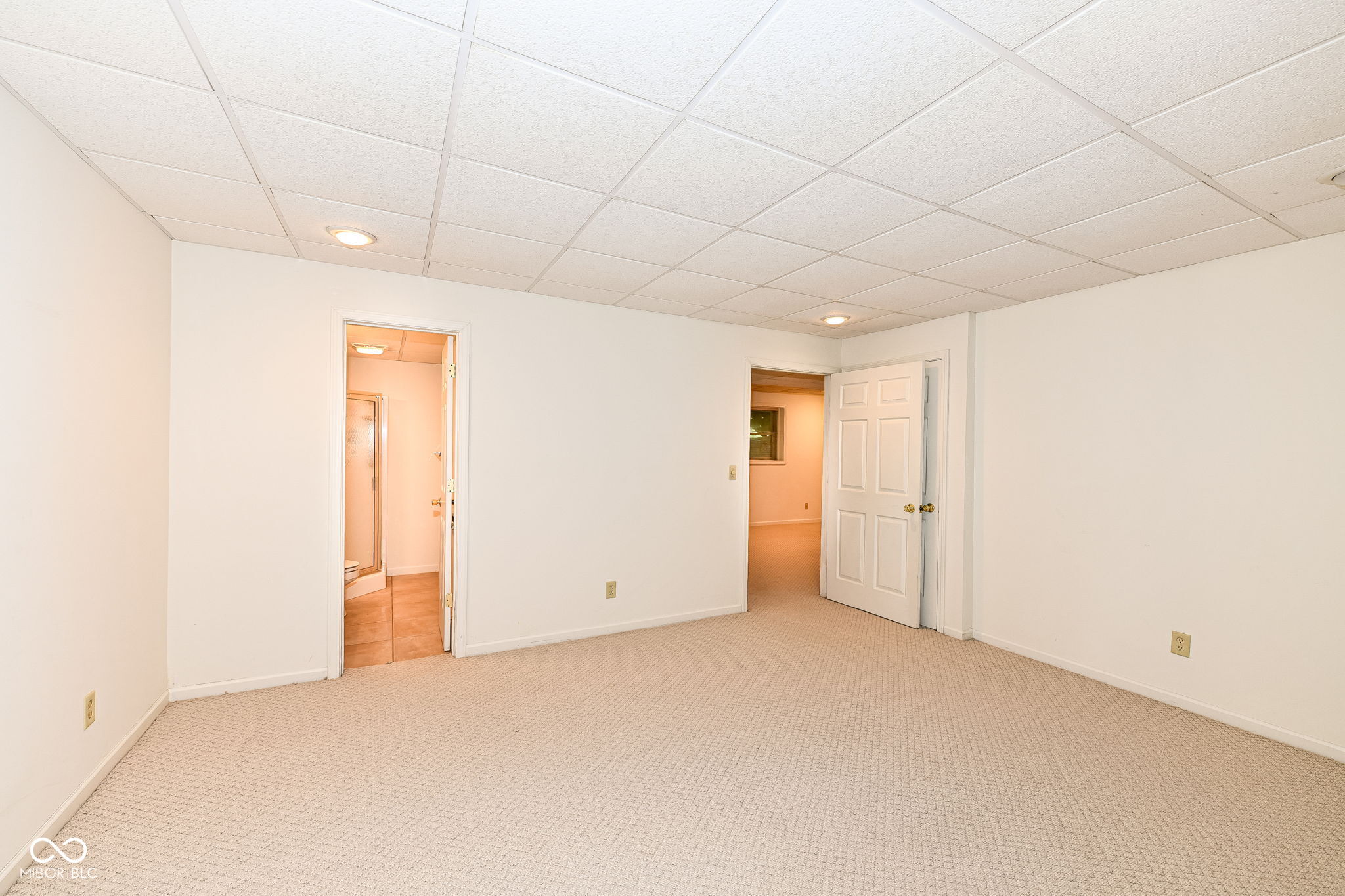 9111 Sand Key Lane Indianapolis, IN 46256 - Photo 32 of 38