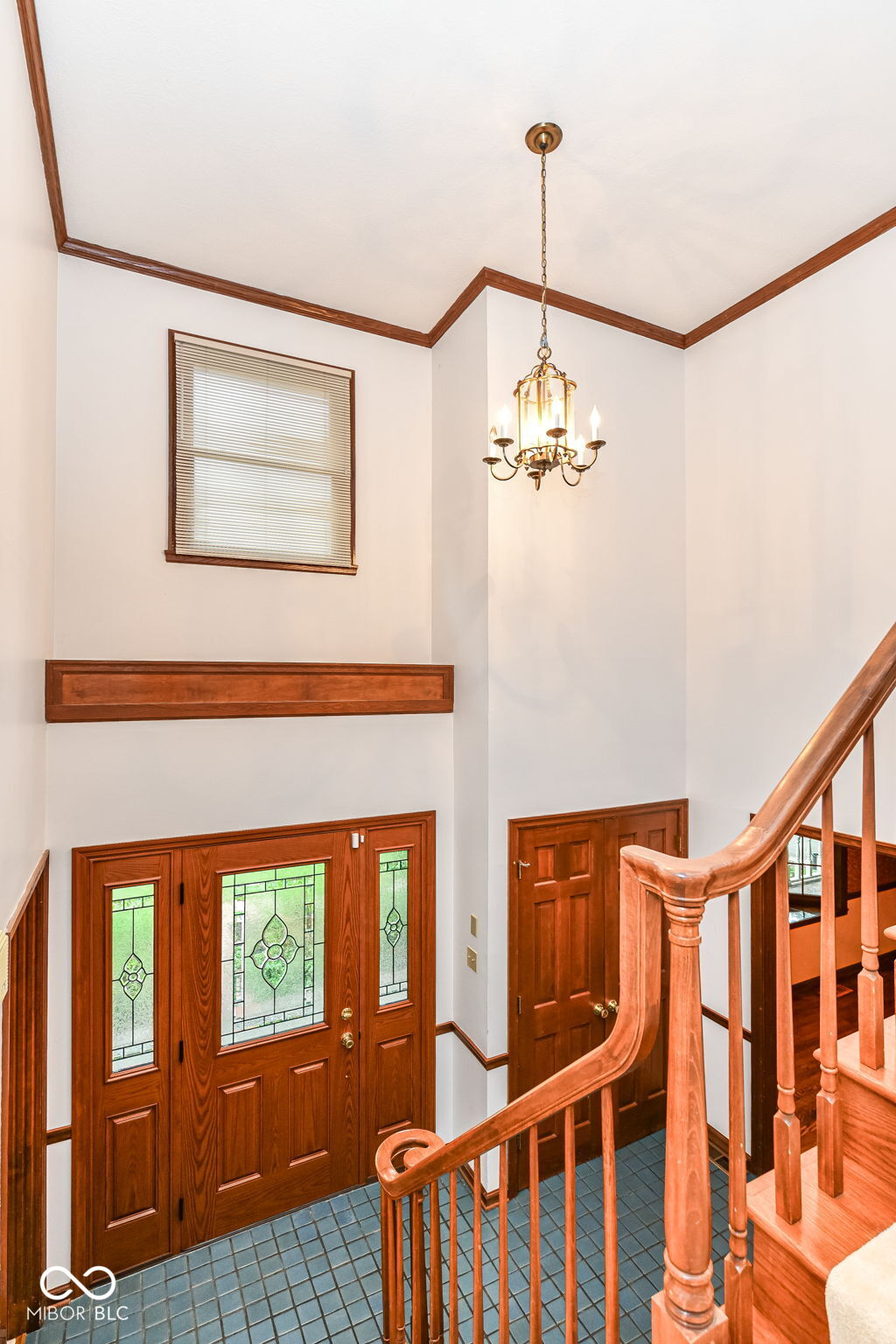 9111 Sand Key Lane Indianapolis, IN 46256 - Photo 4 of 38