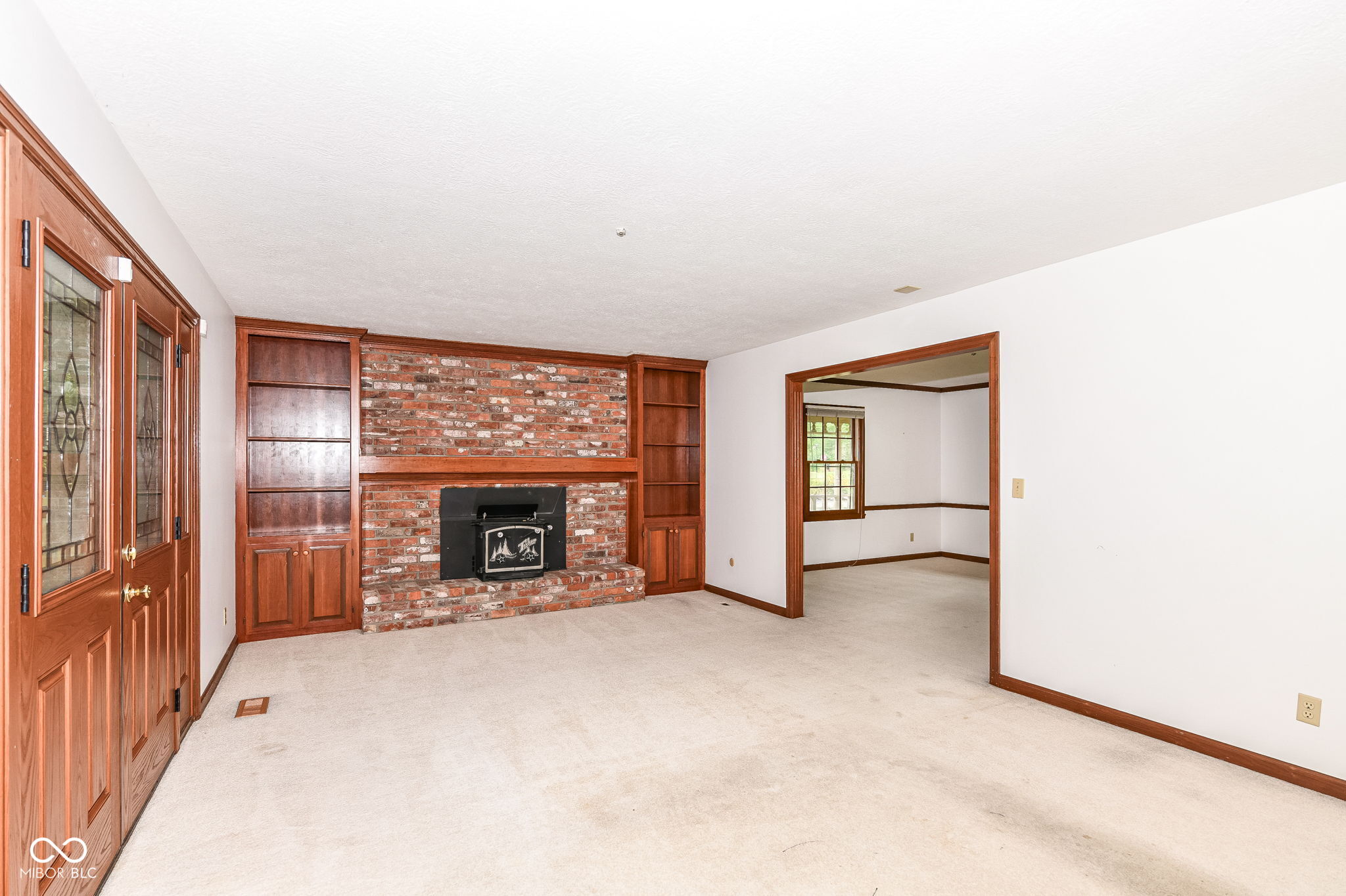 9111 Sand Key Lane Indianapolis, IN 46256 - Photo 8 of 38