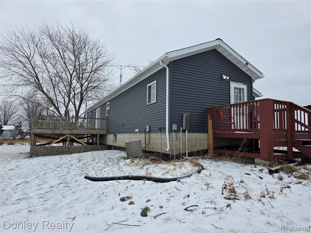 3270 Galbraith Line Road Brown City, MI 48416 - Photo 26 of 32 Gallery Image 26