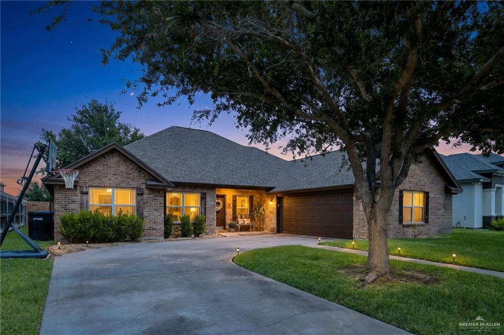 1912 North 45th Street McAllen, TX 78501 - Photo 4 of 27
