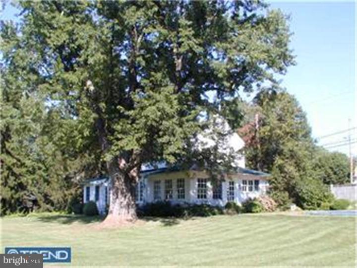 6707 Ferry Road New Hope, PA 18938 - Photo 9 of 20 Exterior Back