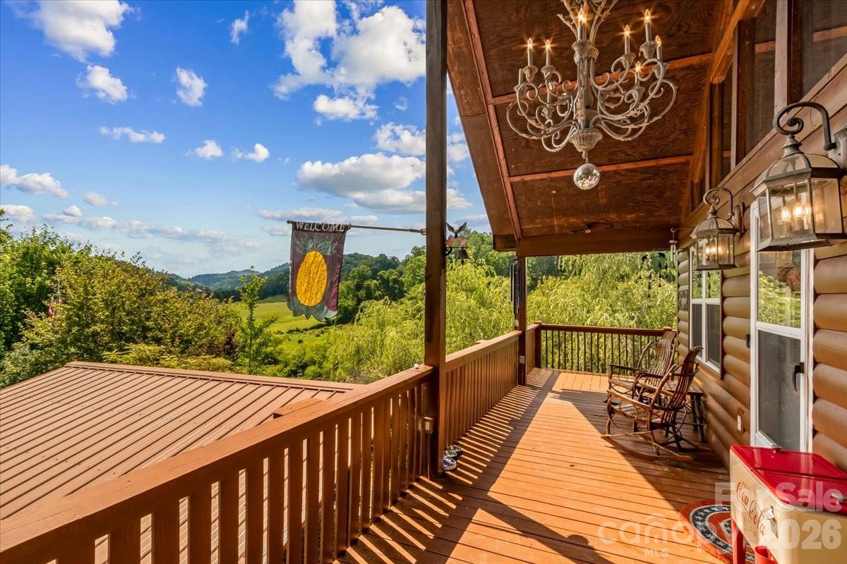 49 Pinnacle Road Burnsville, NC 28714 - Photo 34 of 48 Gallery Image 34