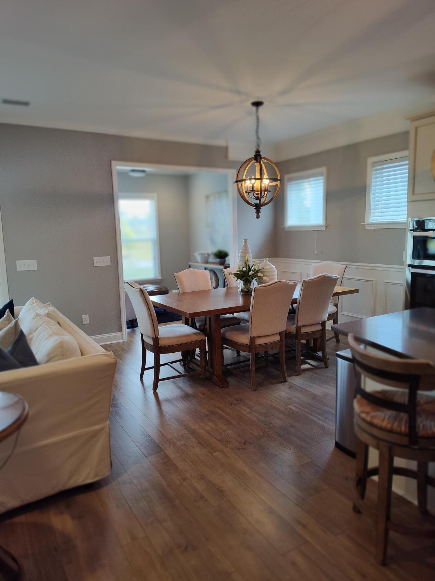 212 Maple Valley Road Summerville, SC 29486 - Photo 7 of 12 Abbey Dinning