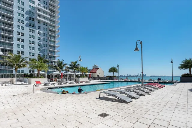$635,000 | 1155 Brickell Bay Drive, Unit 3403, Miami, FL 33131
