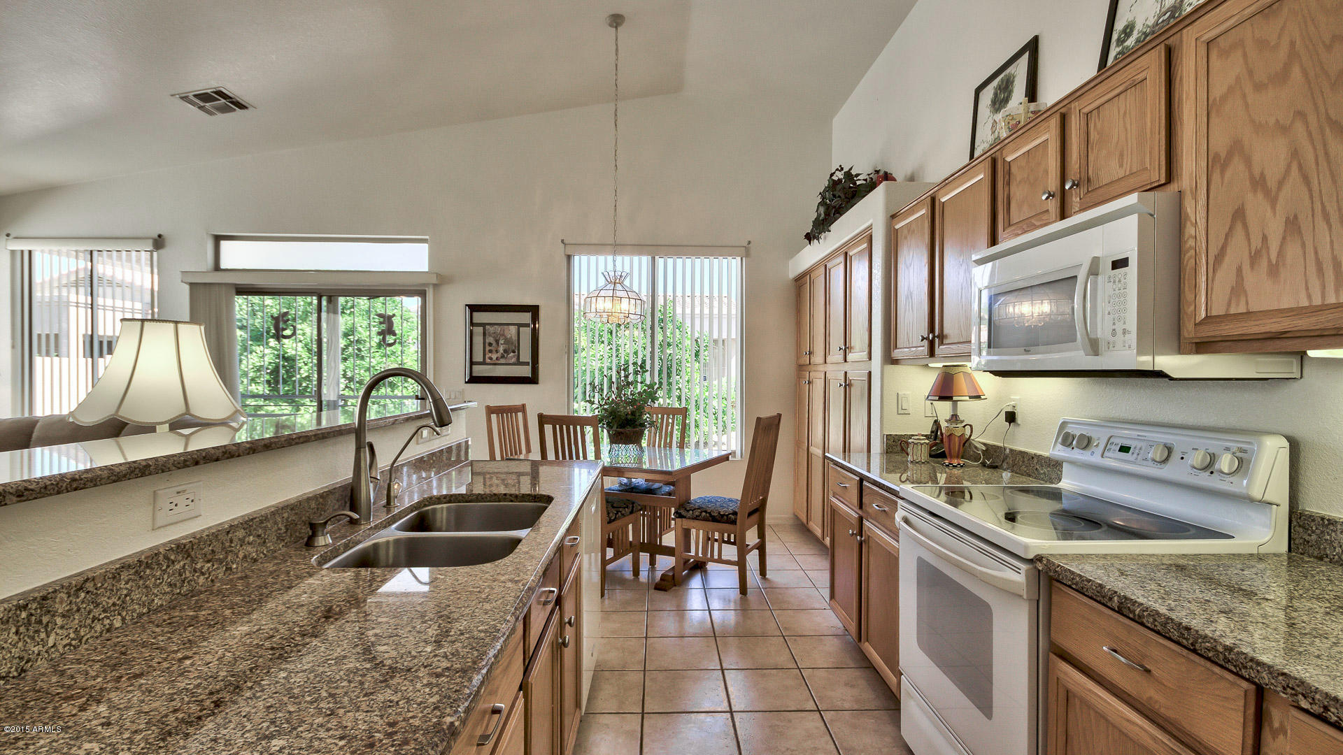4374 East Walnut Road Gilbert, AZ 85298 - Photo 10 of 29 10