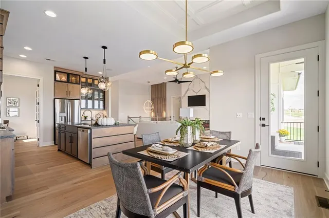 $989,890 | 11227 South Sunray Drive, Olathe, KS 66061