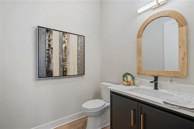 $989,890 | 11227 South Sunray Drive, Olathe, KS 66061