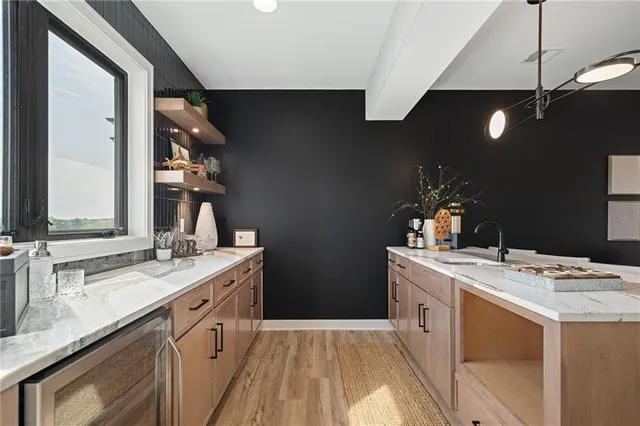 $989,890 | 11227 South Sunray Drive, Olathe, KS 66061