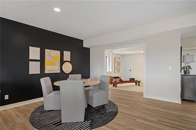 $989,890 | 11227 South Sunray Drive, Olathe, KS 66061