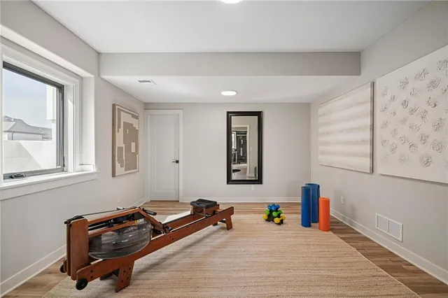 $989,890 | 11227 South Sunray Drive, Olathe, KS 66061