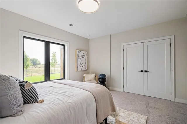 $989,890 | 11227 South Sunray Drive, Olathe, KS 66061