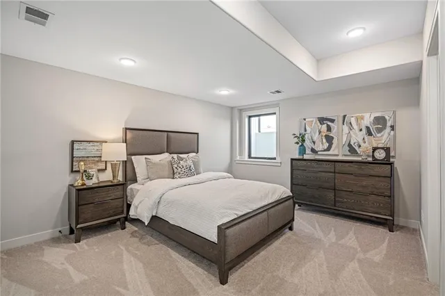 $989,890 | 11227 South Sunray Drive, Olathe, KS 66061