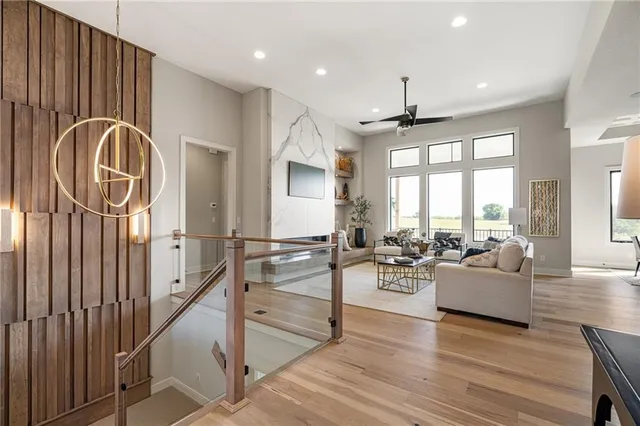 $989,890 | 11227 South Sunray Drive, Olathe, KS 66061