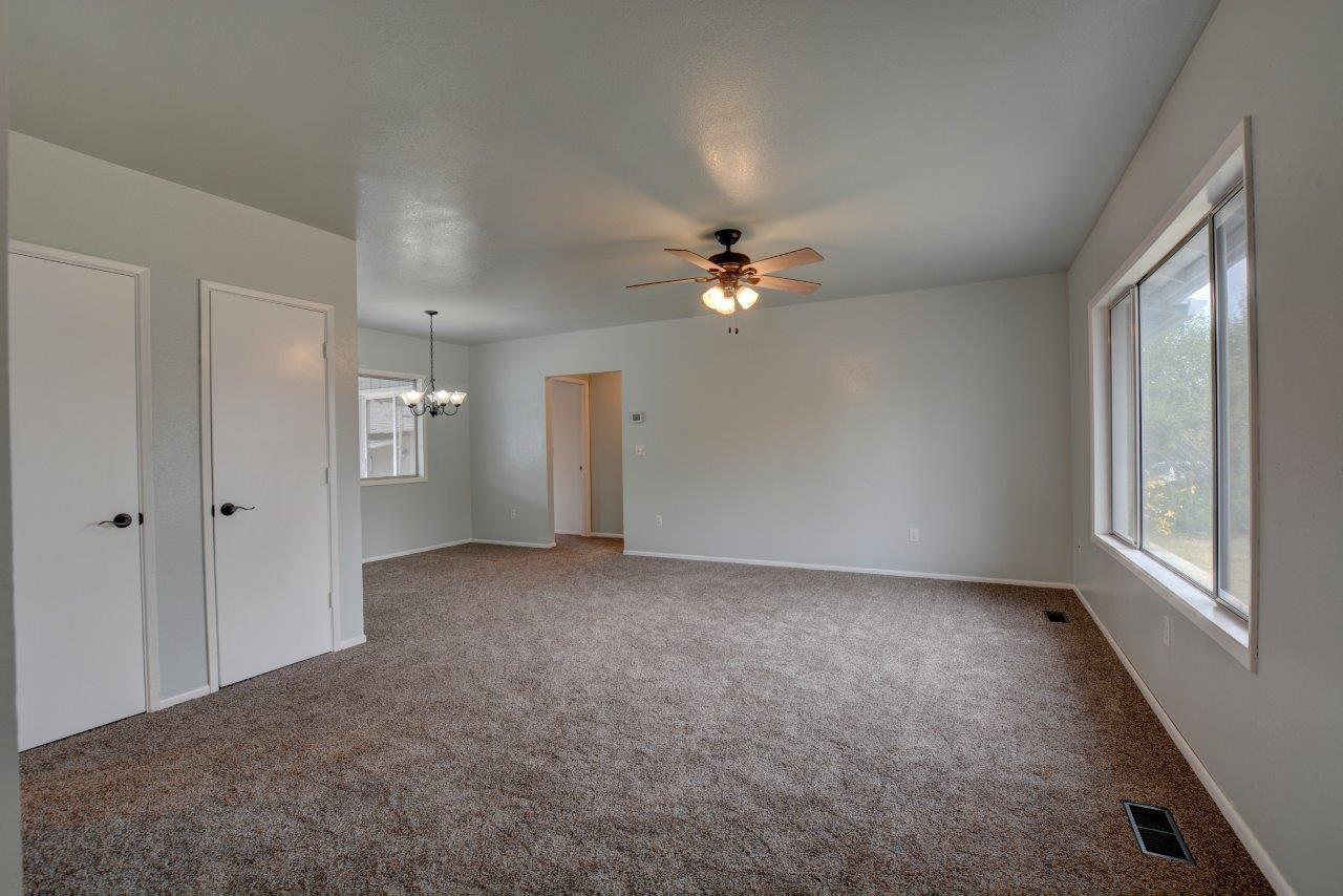1234 Spring Street Medford, OR 97504 - Photo 16 of 31 Additional Photo