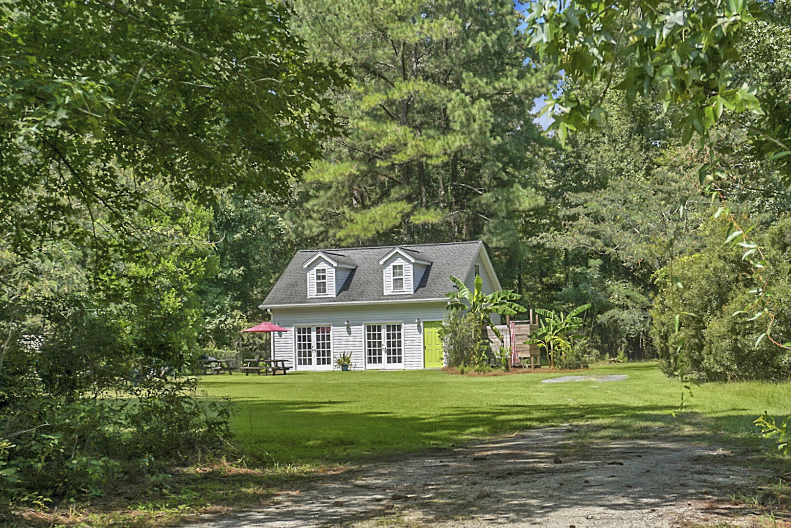 7429 Parish Point Road Meggett, SC 29449 - Photo 5 of 50 DSC04878