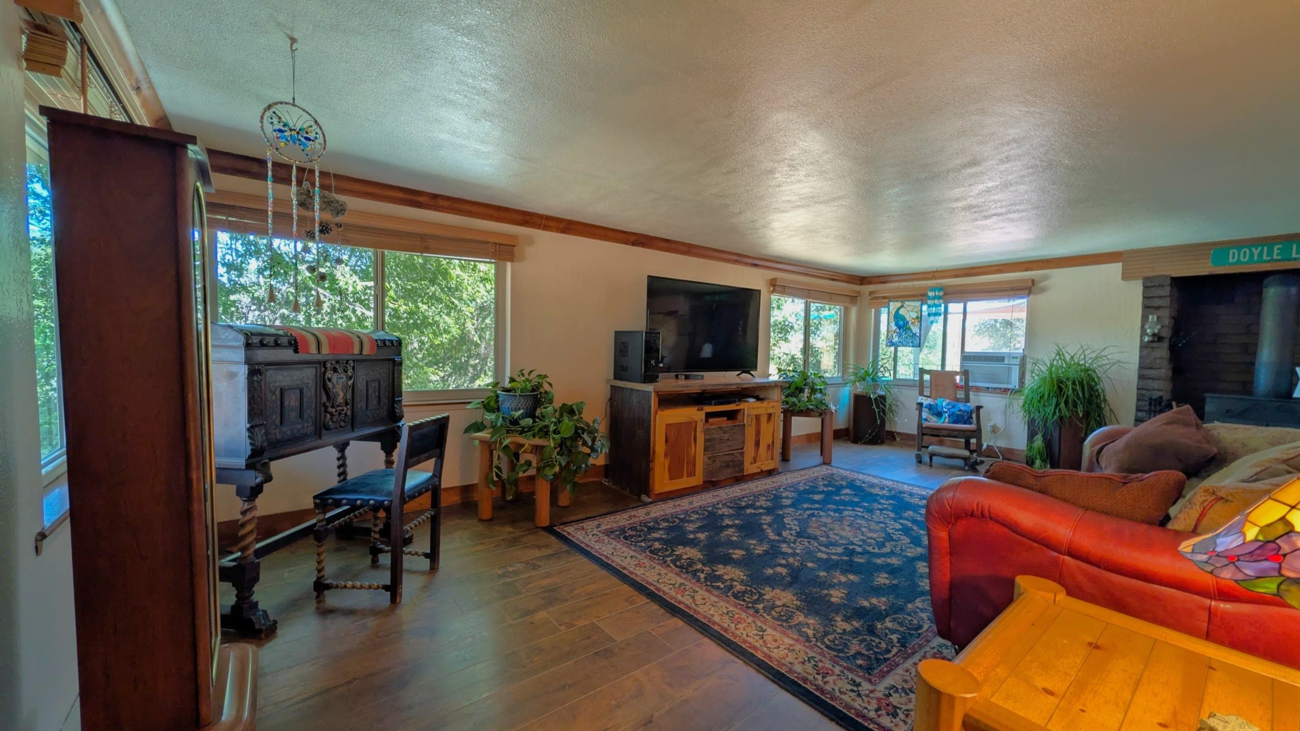 746-400 Leonard Road Doyle, CA 96109 - Photo 3 of 21