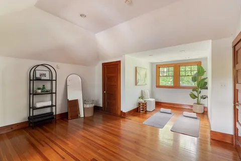 $3,099,000 | 4 Lawrence Street, Winchester, MA 01890